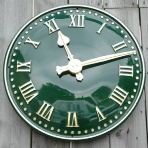 V Classic Clock 7018